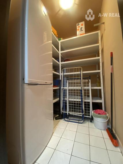 0918197701-Na prenájom kompletne zariadený 3 izbový byt na sídlisku Mateja Corvína vo Veľkom Mederi od 1 - ého decembra