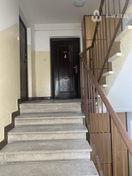 0918197701-Na prenájom kompletne zariadený 3 izbový byt na sídlisku Mateja Corvína vo Veľkom Mederi od 1 - ého decembra