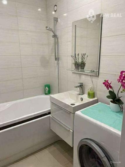 Na predaj 3 izbový byt na 2 poschodí s výťahom za priateľskú cenu v DS na Nám. Priateľstva 118 000,-€