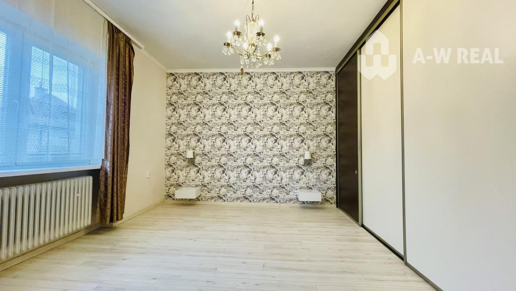 A-W REAL | KOMPLETNE PREROBENÝ RODINNÝ DOM NA PREDAJ V KĽUDNEJ ČASTI MESTA