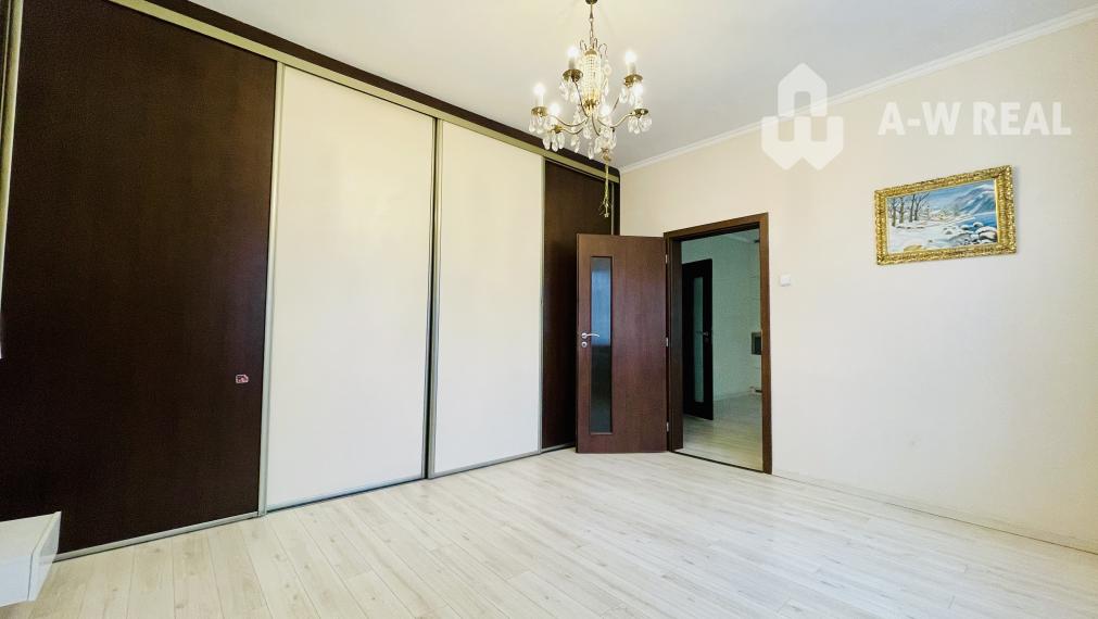 A-W REAL | KOMPLETNE PREROBENÝ RODINNÝ DOM NA PREDAJ V KĽUDNEJ ČASTI MESTA