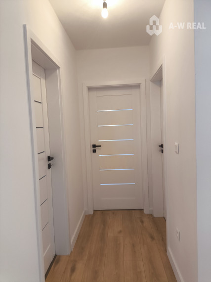 Ponúkame Vám na predaj 4-izbový rodinný dom v obci Topoľníky