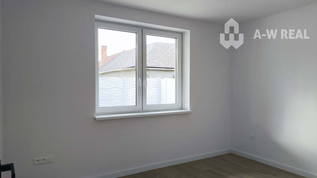 Ponúkame Vám na predaj 4-izbový rodinný dom v obci Topoľníky