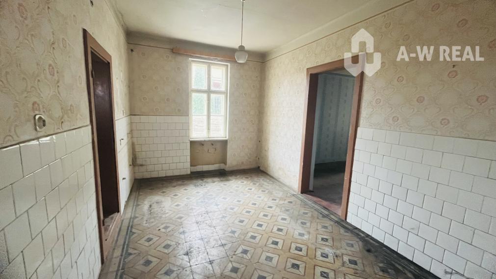 Na predaj 2 rodinné domy na jednom pozemku,Dunajská Streda,blízko kúpaliska