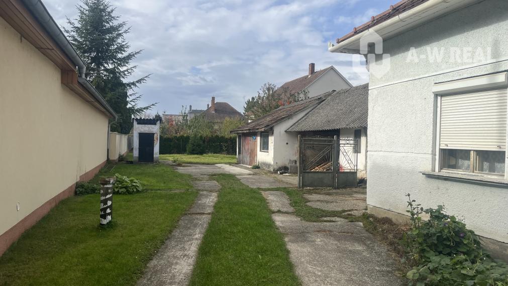 Znížená Cena!Na predaj rodinný dom vo Vrakúni, blízko Dunajskej Stredy