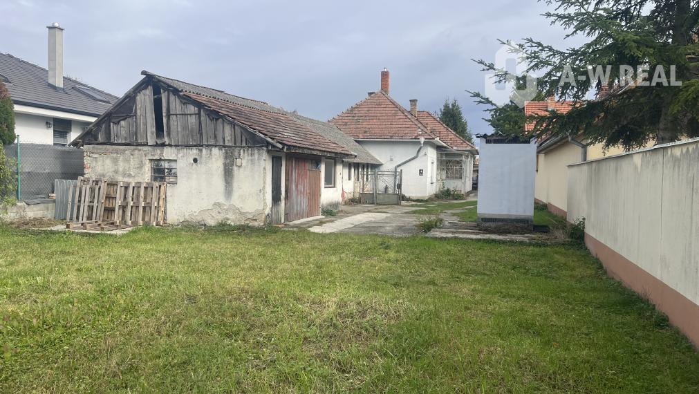 Znížená Cena!Na predaj rodinný dom vo Vrakúni, blízko Dunajskej Stredy