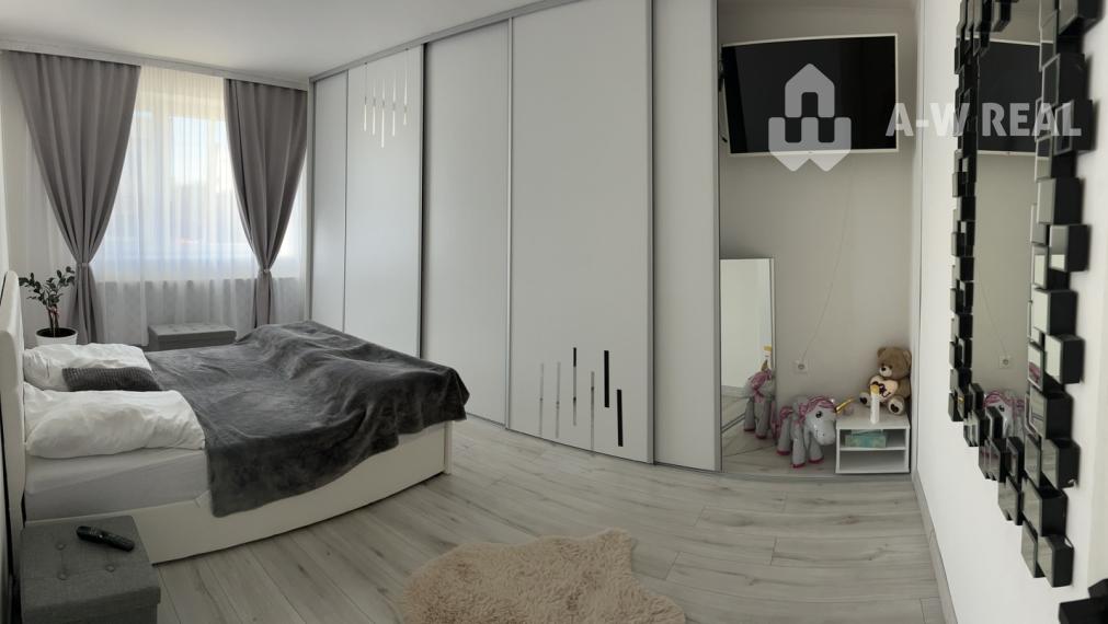 Ůžasný rodinný dom v obci Trstice.