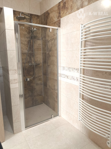 Treba len prísť a bývať - 4izbový rodinný dom (dvojdom) v obci Horná Potôň!