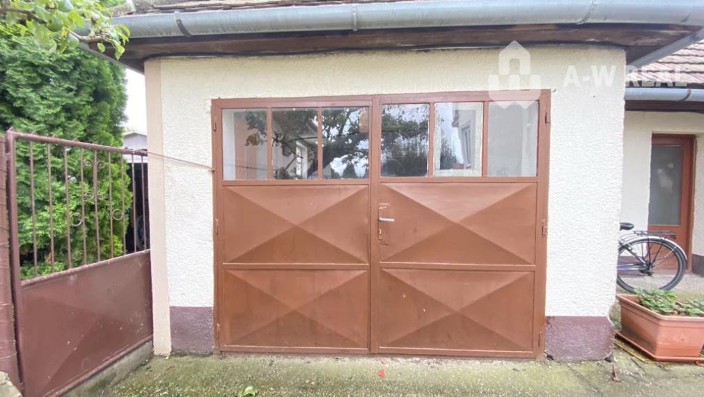 Na predaj 5 izbový rodinný dom s malým pozemkom  v obci Dolný Štál