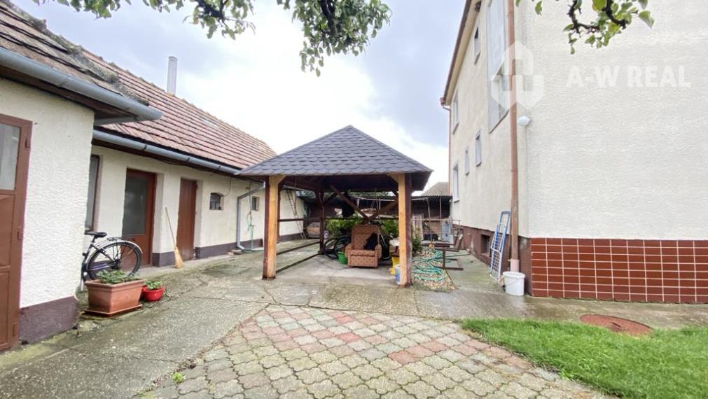 Na predaj 5 izbový rodinný dom s malým pozemkom  v obci Dolný Štál