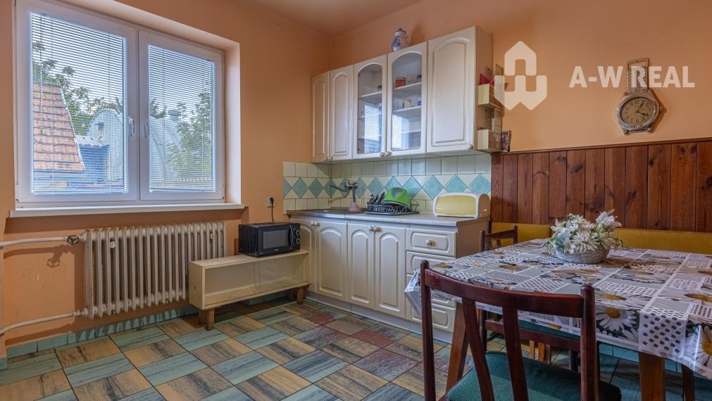 Na predaj 5 izbový rodinný dom s malým pozemkom  v obci Dolný Štál