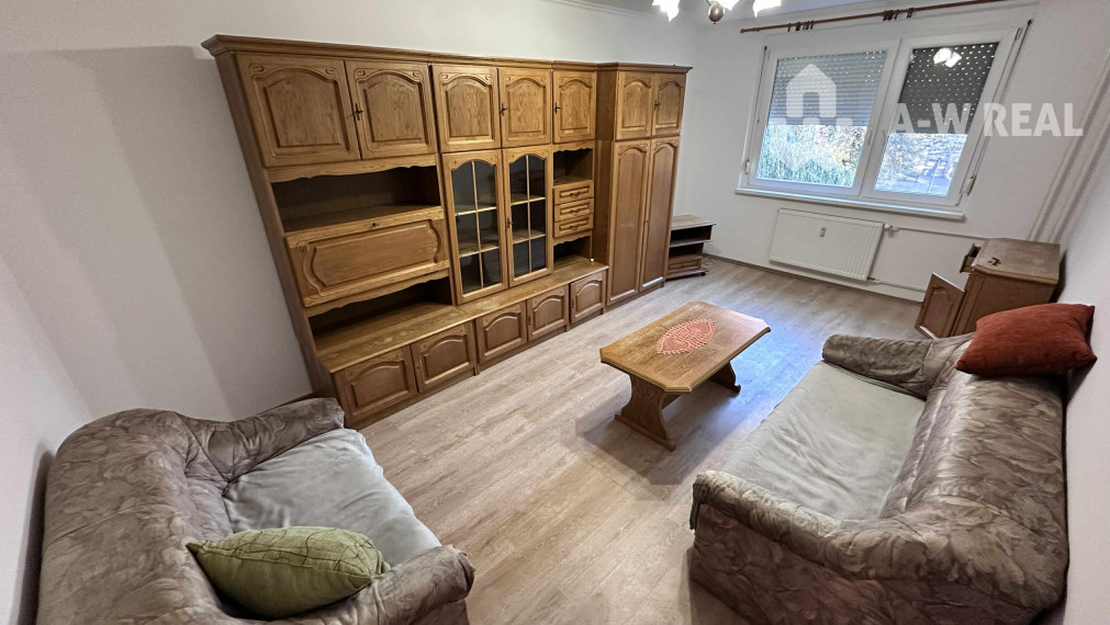 Na prenájom 2 a pol izbový byt v centre mesta  Dunajská Streda