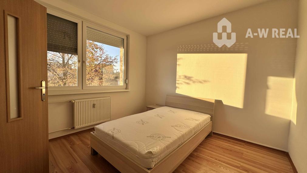 Na prenájom 2 a pol izbový byt v centre mesta  Dunajská Streda