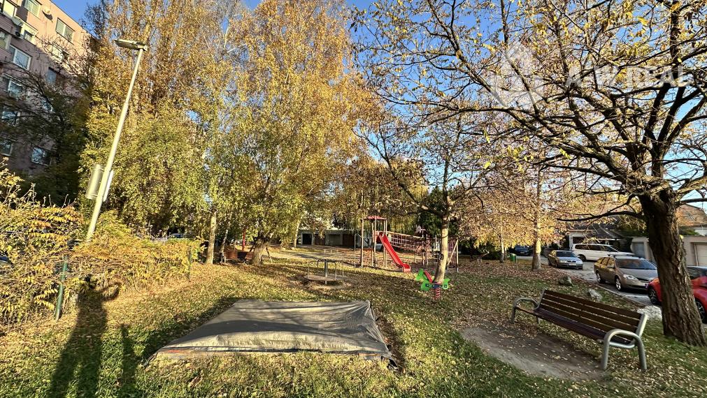 Na prenájom 2 a pol izbový byt v centre mesta  Dunajská Streda