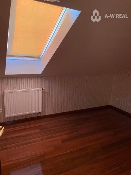 Na prenájom: 6-i. Rodinný dom s garážou a pozemkom, prenájom od 1.12.2025!!!