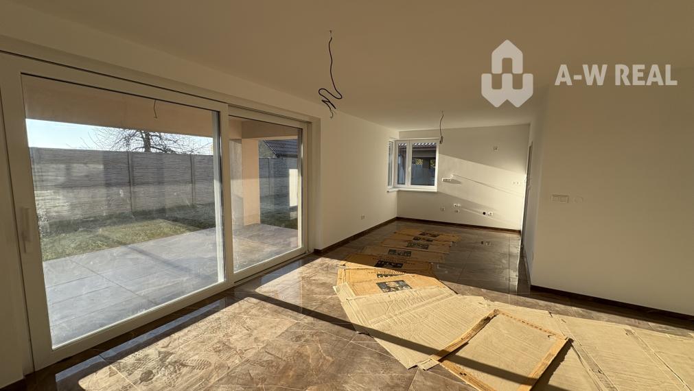 Znížená cena: Horná Potôň: časť Čečínska Potôň : Predaj-kvalitná NOVOSTAVBA- rodinné domy - 4 izbové bungalovy s pozemkom - samostatne stojace RD