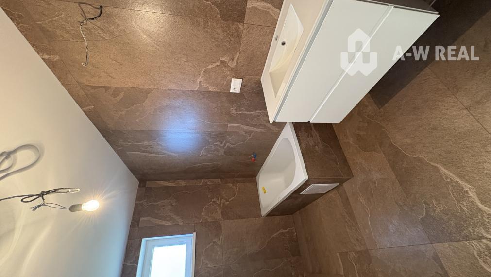 Znížená cena: Horná Potôň: časť Čečínska Potôň : Predaj-kvalitná NOVOSTAVBA- rodinné domy - 4 izbové bungalovy s pozemkom - samostatne stojace RD