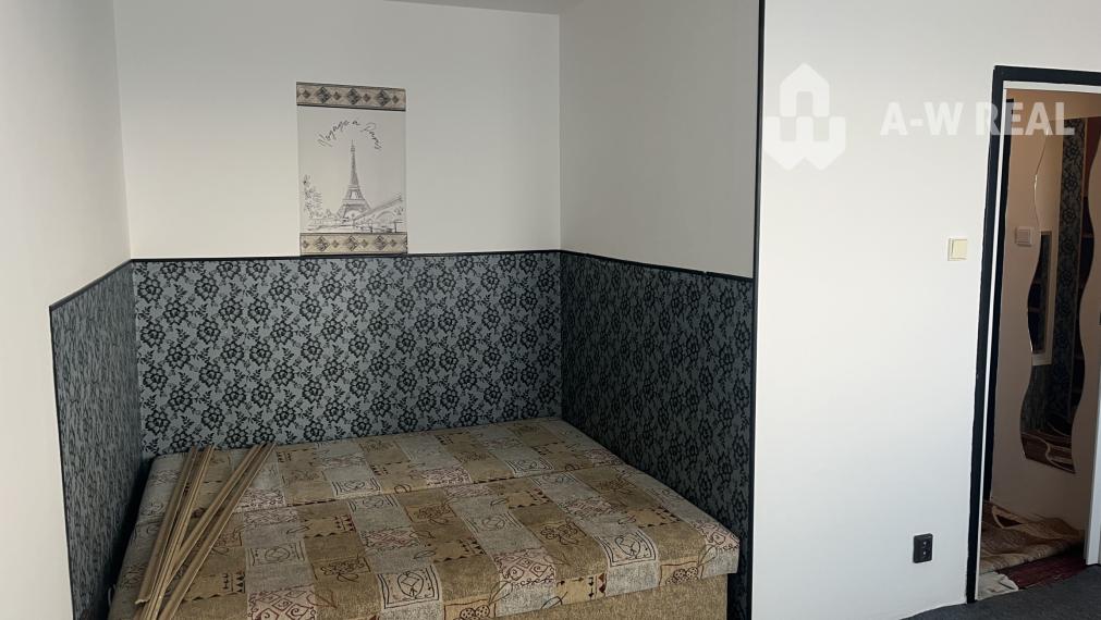 Na prenájom 1 izbový byt - Dunajská Streda