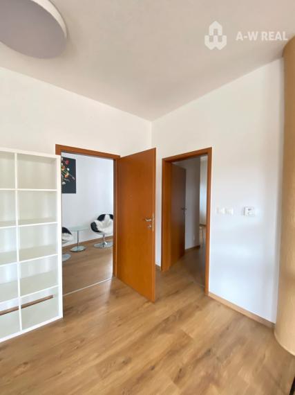 0918197701   Na predaj  elegantný 3 izbový byt priamo v centre Dunajskej Stredy 164 000,-€ / Preferujeme hotovosť