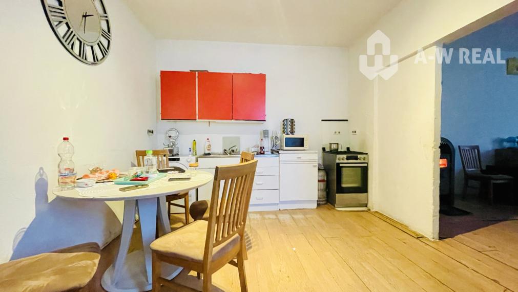 RODINNÝ DOM S ÚTULNÝM POZEMKOM NA PREDAJ V OBCI PATAŠ