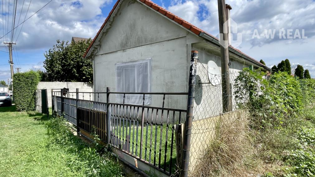 RODINNÝ DOM S ÚTULNÝM POZEMKOM NA PREDAJ V OBCI PATAŠ