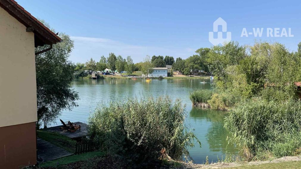 0918/197 701  Na prenájom pekná a kompletne zariadená garsónka v Dunajskej Strede vedľa termálneho kúpaliska s klimatizáciou, s internetom aj s parkovacím miestom od 1-ého FEBRUÁRA