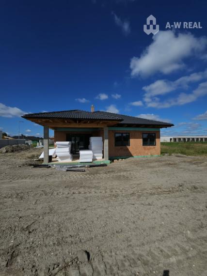 Awreal ponúka na predaj 4izbový bungalov v Hornom Bare