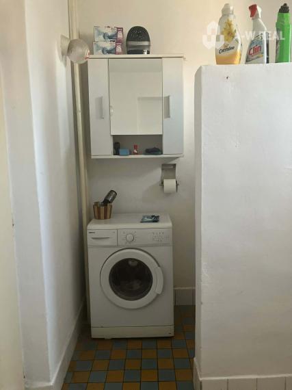 REZERVOVANÉ  0918197701 - Na predaj poschodový rodinný dom v pôvodnom stave v obci Vydrany