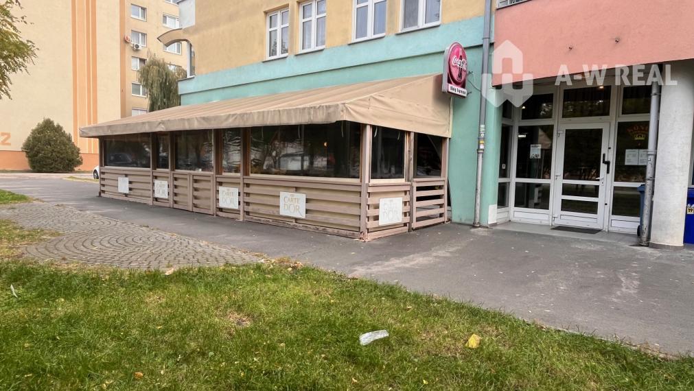 Znížená cena!!!!   Obchodný priestor na prenájom.