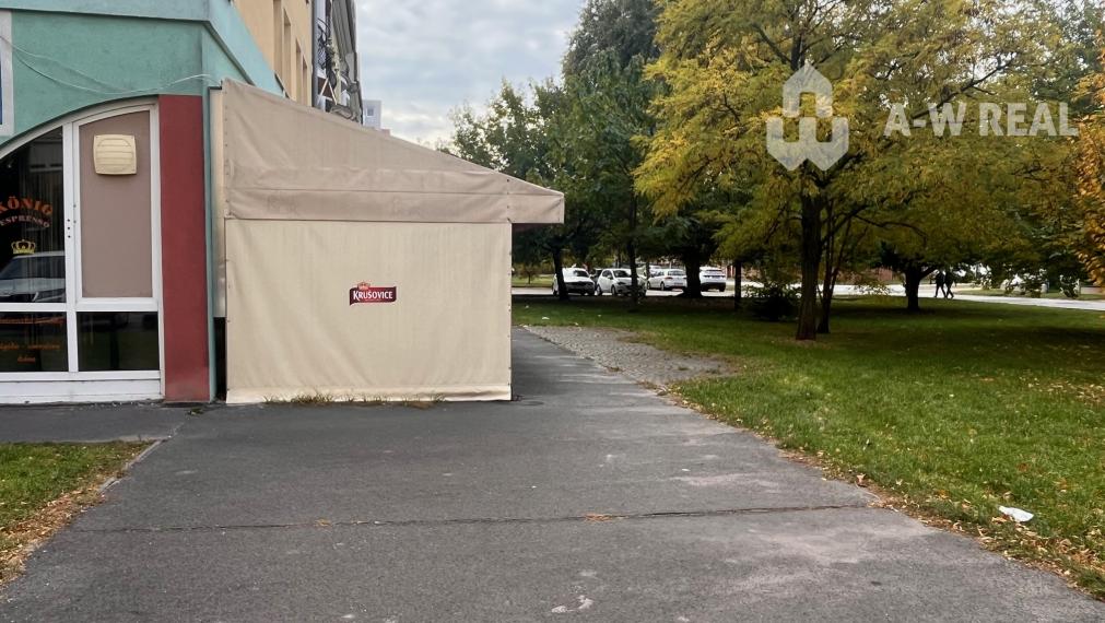 Znížená cena!!!!   Obchodný priestor na prenájom.