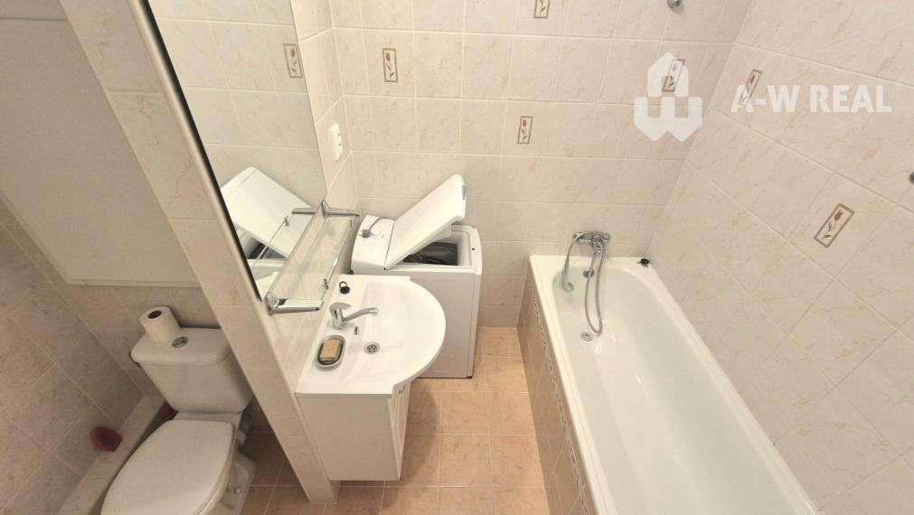 Zariadený byt na prenájom blízko centra mesta.