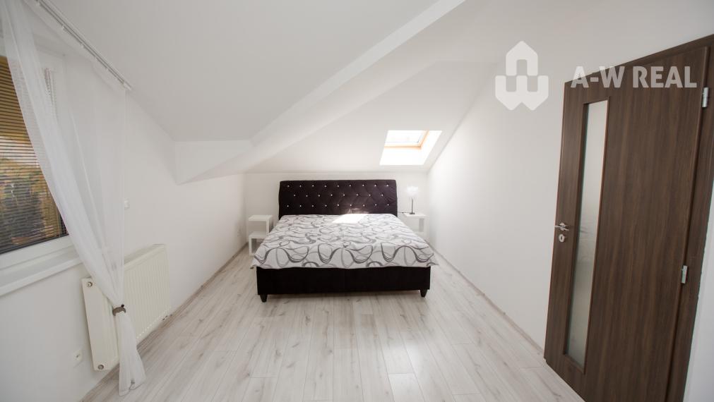 Byt v centre mesta v tehlovej stavbe.