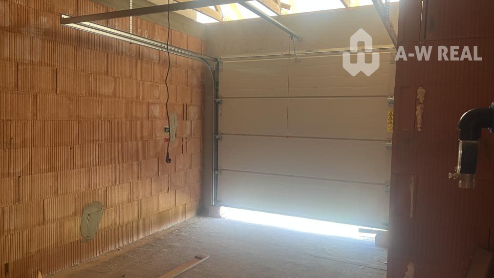 Na predaj moderný 4-izbový rodinný dom-Dunajská Streda-Florida park