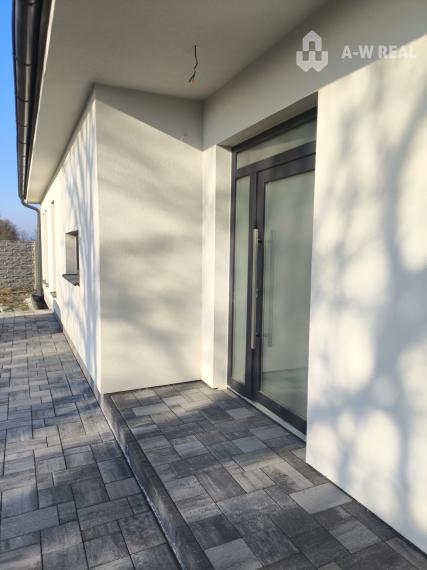 4 izbový rodinný  dom v obci Michal na Ostrove!