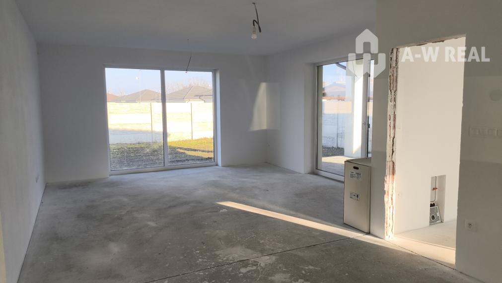 4 izbový rodinný  dom v obci Michal na Ostrove!