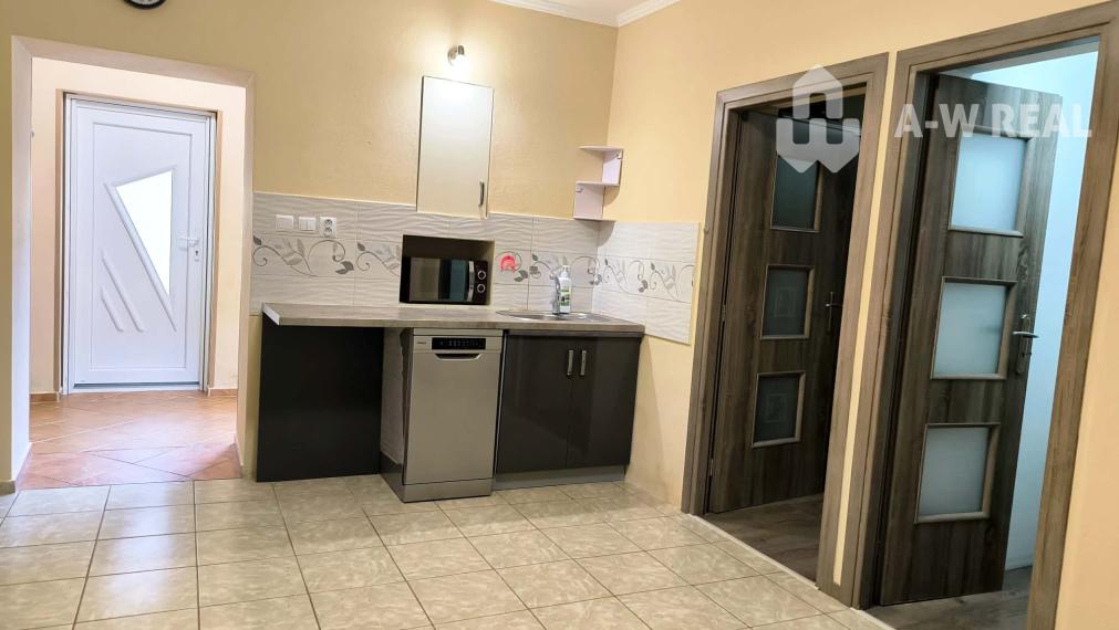 Na predaj 3 izbový rodinný dom s malým pozemkom v obci Ohrady