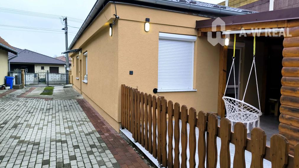 Na predaj 3 izbový rodinný dom s malým pozemkom v obci Ohrady