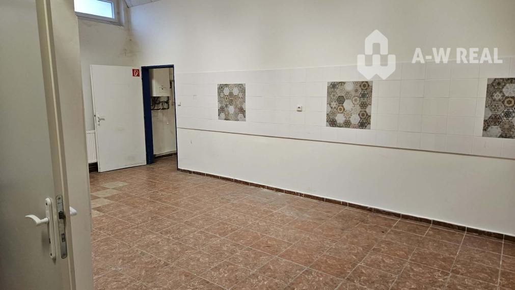 Exkluzívny obchodný priestor na predaj v centre Dunajskej Stredy – ul. Vámbéryho