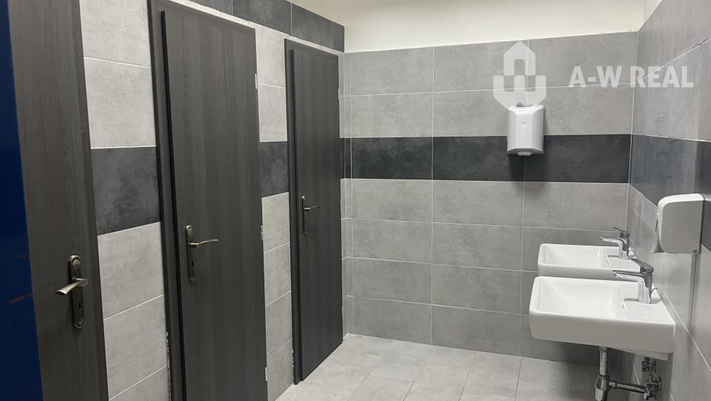 Exkluzívny obchodný priestor na predaj v centre Dunajskej Stredy – ul. Vámbéryho