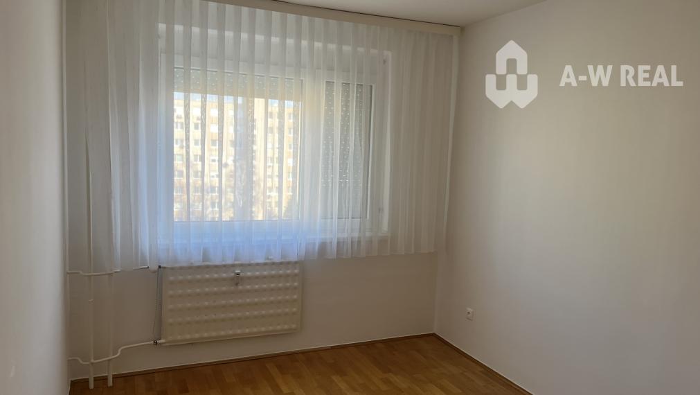 Prenájom 3 izbového bytu -Dunajská Streda