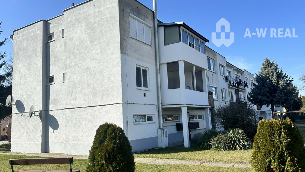 ☎️ 0918197701-Predám 3 izbový byt s loggiou po kompletnej rekonštrukcii v obci Dolný Štál