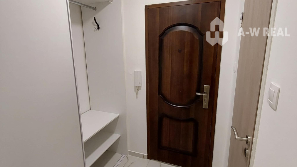 📞 0903 509 294 - Na prenájom garsónka v Dunajskej Strede