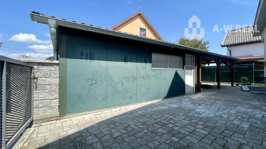 VKUSNÝ 4-IZBOVÝ RODINNÝ DOM S GARÁŽOU NA PREDAJ V OBCI TOPOĽNÍKY