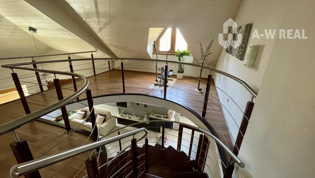 VKUSNÝ 4-IZBOVÝ RODINNÝ DOM S GARÁŽOU NA PREDAJ V OBCI TOPOĽNÍKY