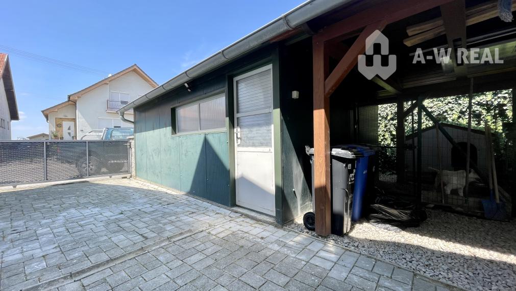 VKUSNÝ 4-IZBOVÝ RODINNÝ DOM S GARÁŽOU NA PREDAJ V OBCI TOPOĽNÍKY