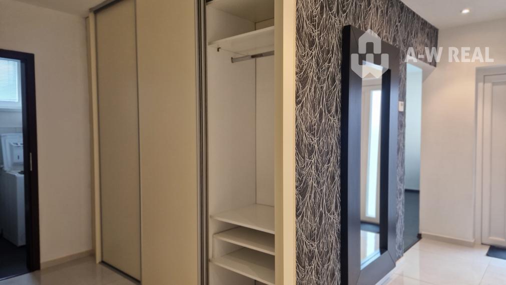 Na prenájom zariadený 3- izbový rodinný dom