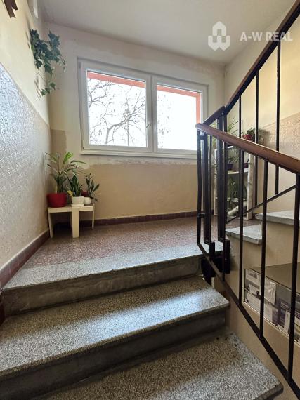 ☎️ 0918/197 701 Na prenájom garsónka priamo v centre Dunajskej Stredy - Rybný trh