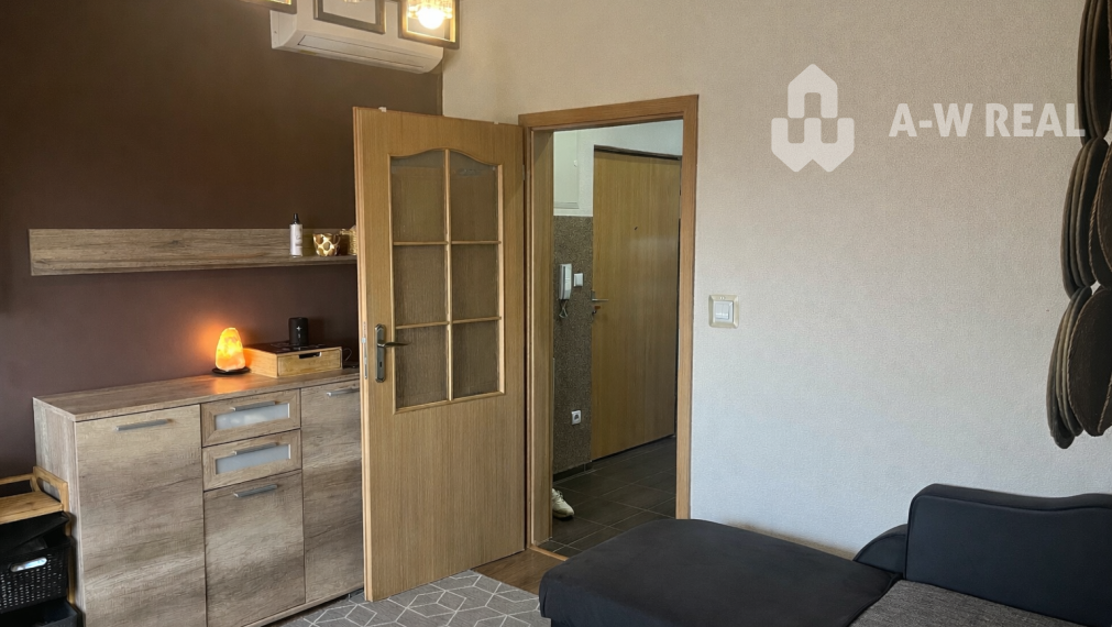 Štartovací 2-izbový byt s balkónom a klimatizáciou – Ohrady