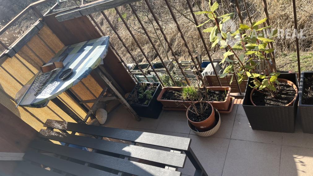 Štartovací 2-izbový byt s balkónom a klimatizáciou – Ohrady