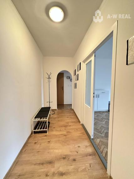 ☎️  0918/197 701  Na prenájom 1 izbový byt s balkónom a pivnicou v meste Dunajská Streda, časť Nová Ves - 36 m2